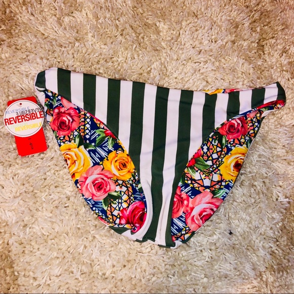 NWT Reversible floral flower/ stripe bikini bottom - Picture 2 of 5
